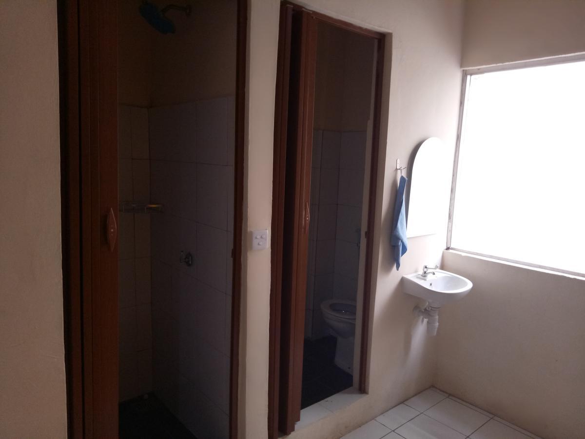 D'Kost Batam Hostel Nagoja Zewnętrze zdjęcie