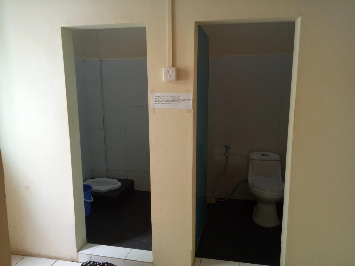 D'Kost Batam Hostel Nagoja Zewnętrze zdjęcie