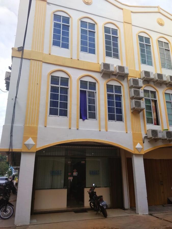 D'Kost Batam Hostel Nagoja Zewnętrze zdjęcie